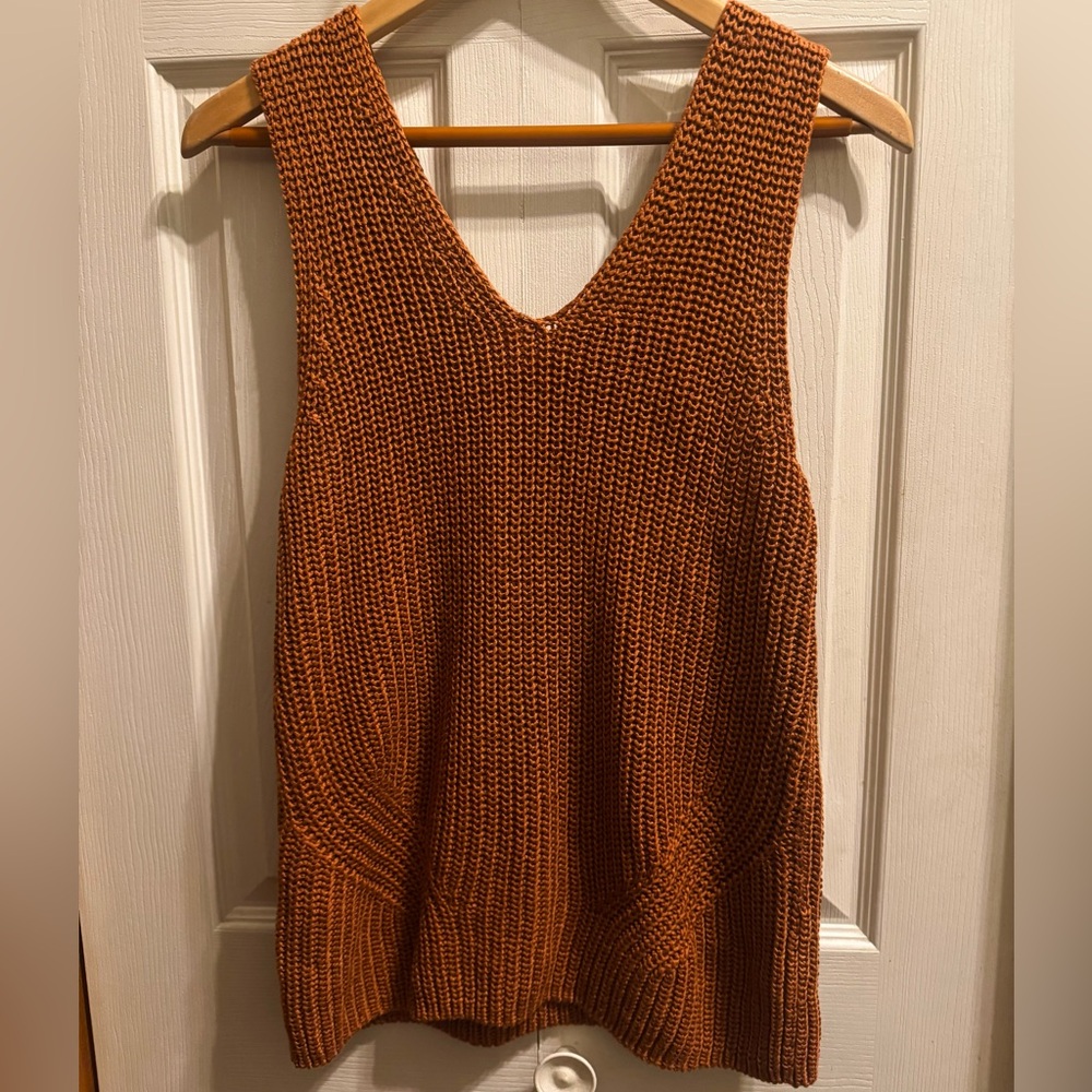 LOFT Double V Sweater Tank in rust orange. Size L